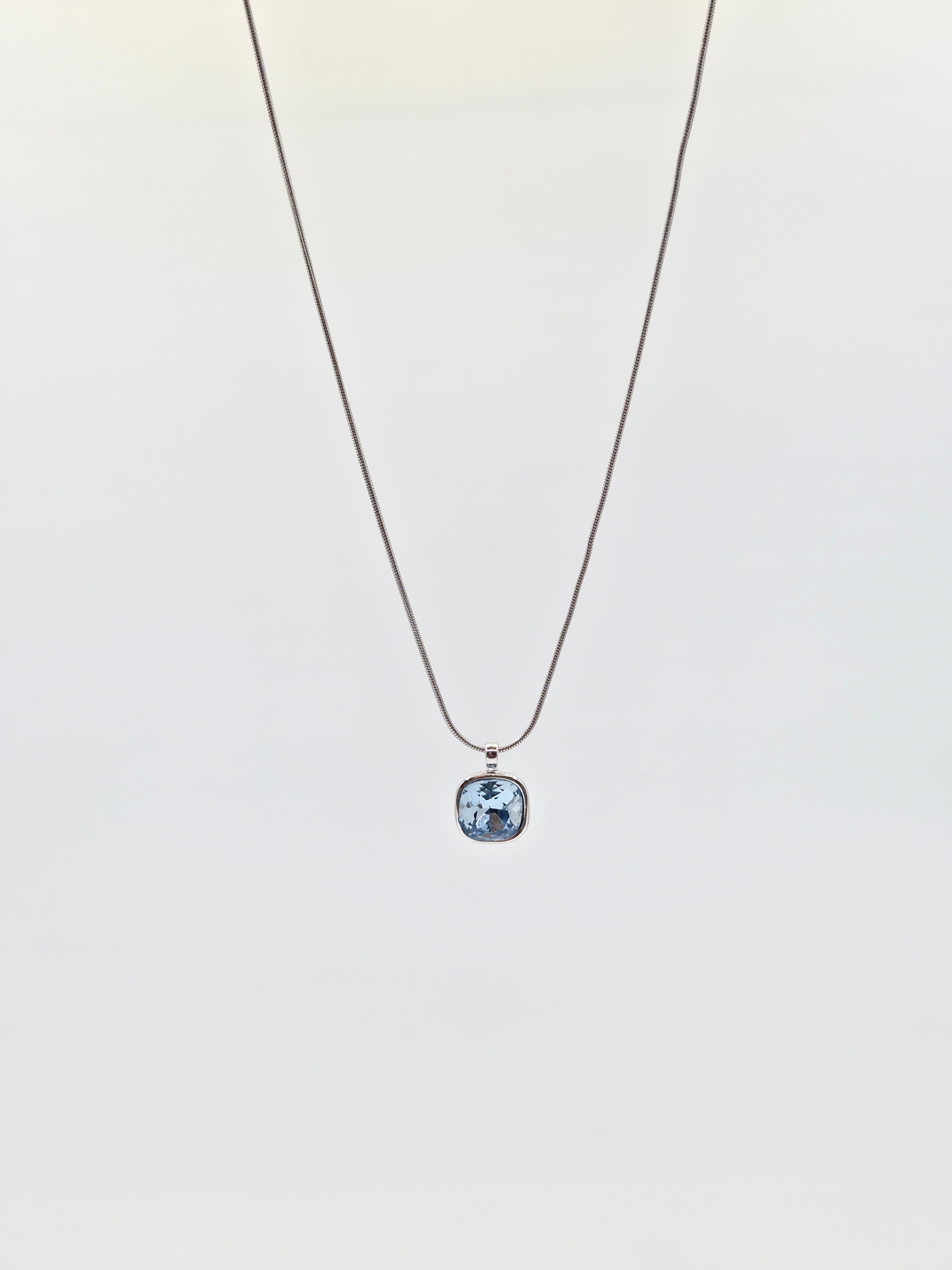 The Azure Blue Stone 925 Silver Pendant Set