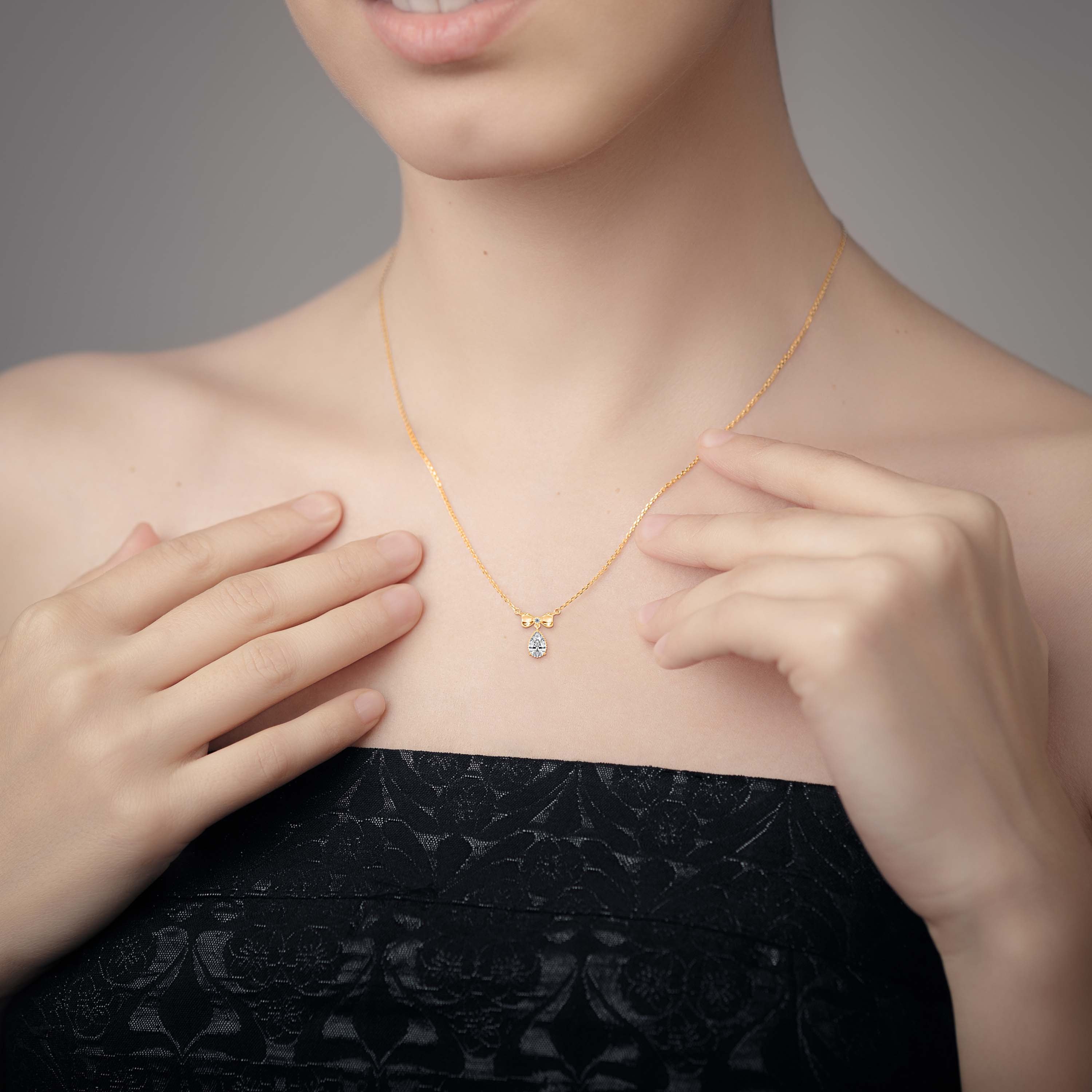 The Lumina Pear Drop 0.97ct Lab-Grown Diamond Pendant
