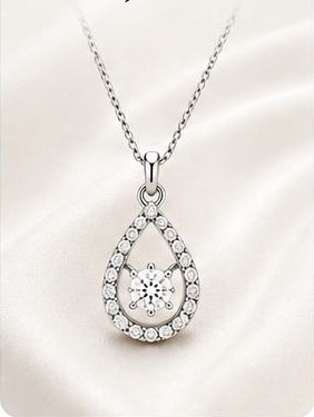 Silver Teardrop Pendant